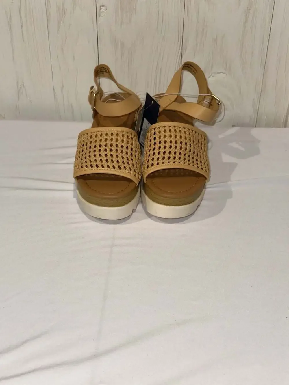 Universal Thread Alba Memory Foam Platform Wedge Sandals
